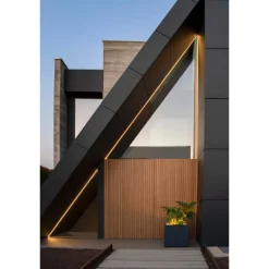 Fioriera Cubo Herstera PLANTER CUBE 60 in Metallo colore Antracite 60x60x60 cm