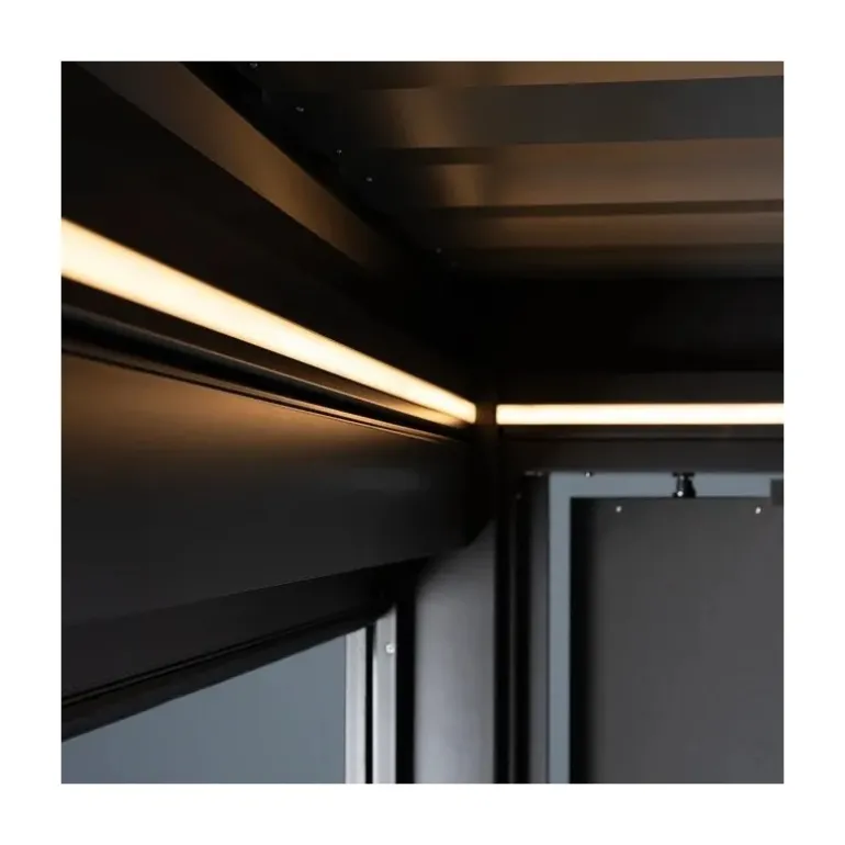 Illuminazione LED Bianco Caldo per Pergola in Metallo Biohort